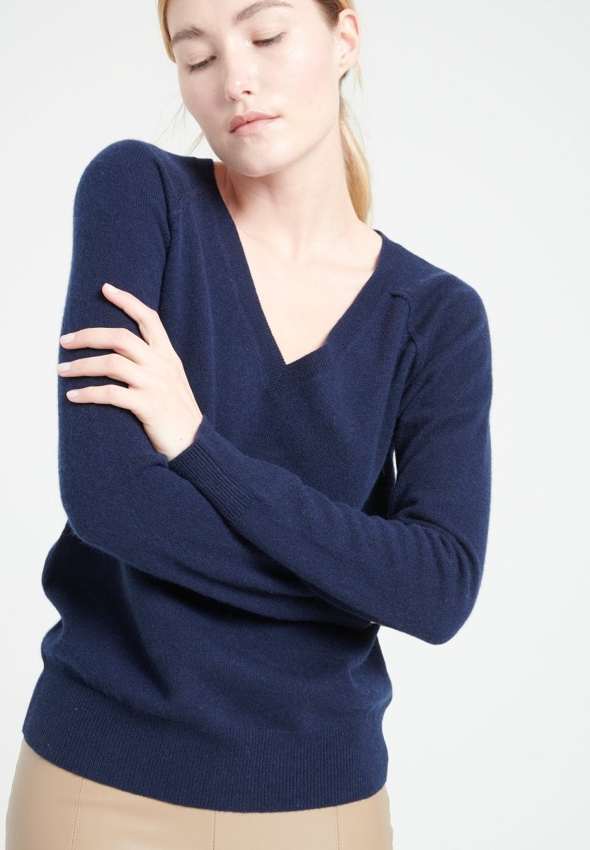 Pull col V cachemire bleu marine femme - LILLY 6-3