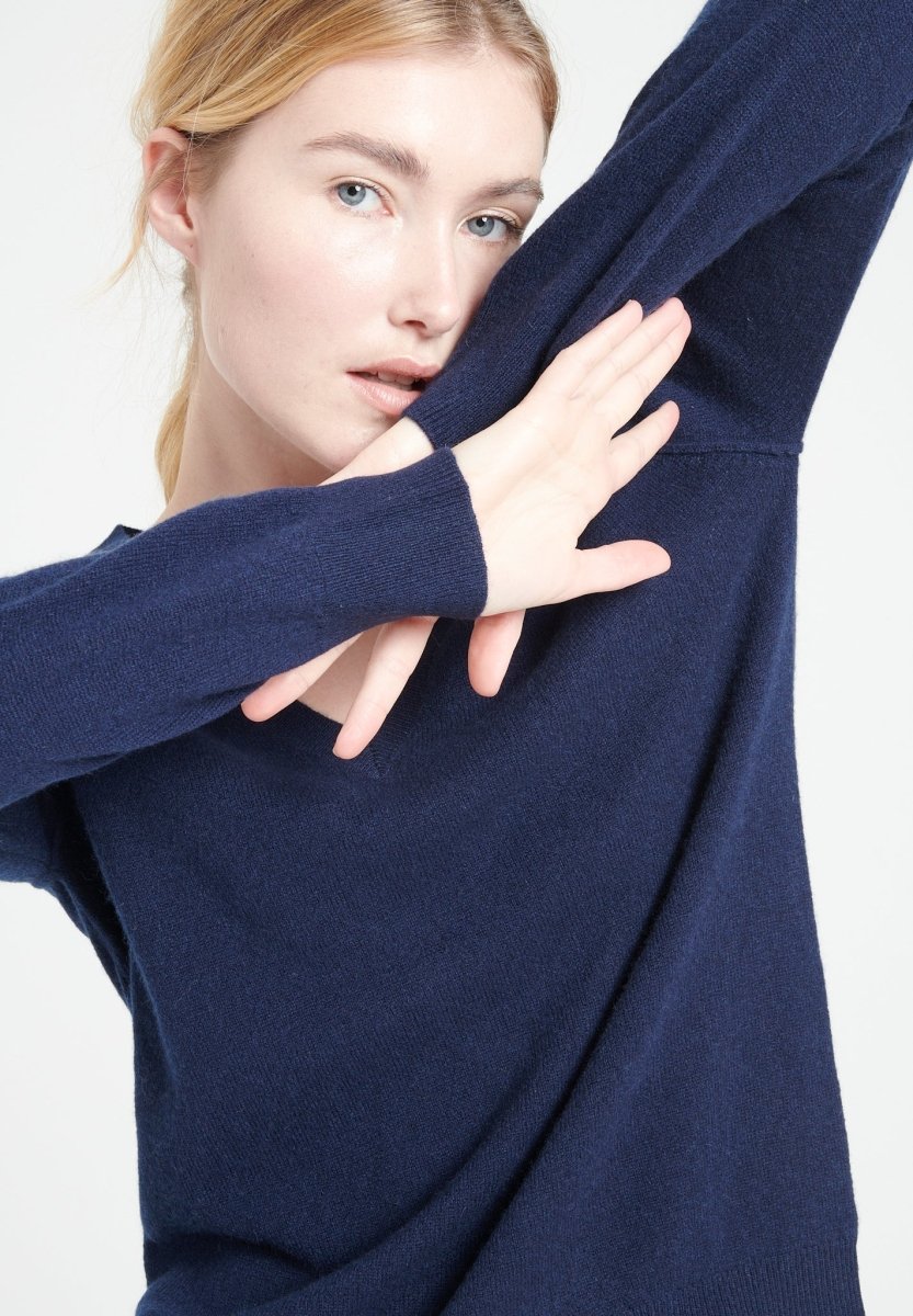 Pull col V cachemire bleu marine femme - LILLY 6-4